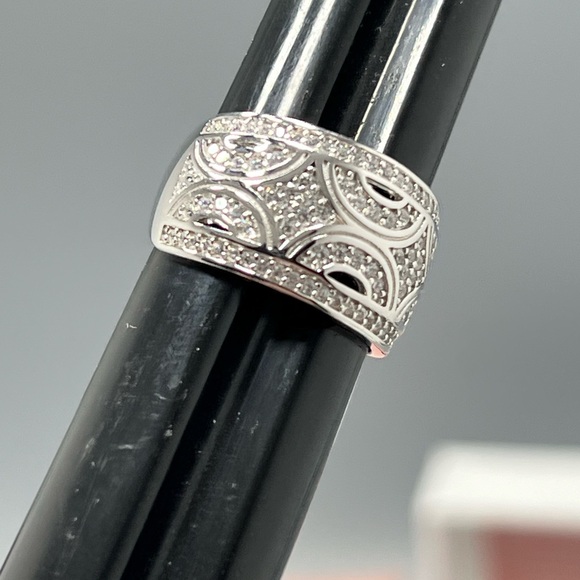 Lulea Sterling Silver & Cubic Zirconia Ring Size 6 NWOT - Picture 5 of 6